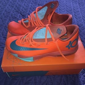 KD VI